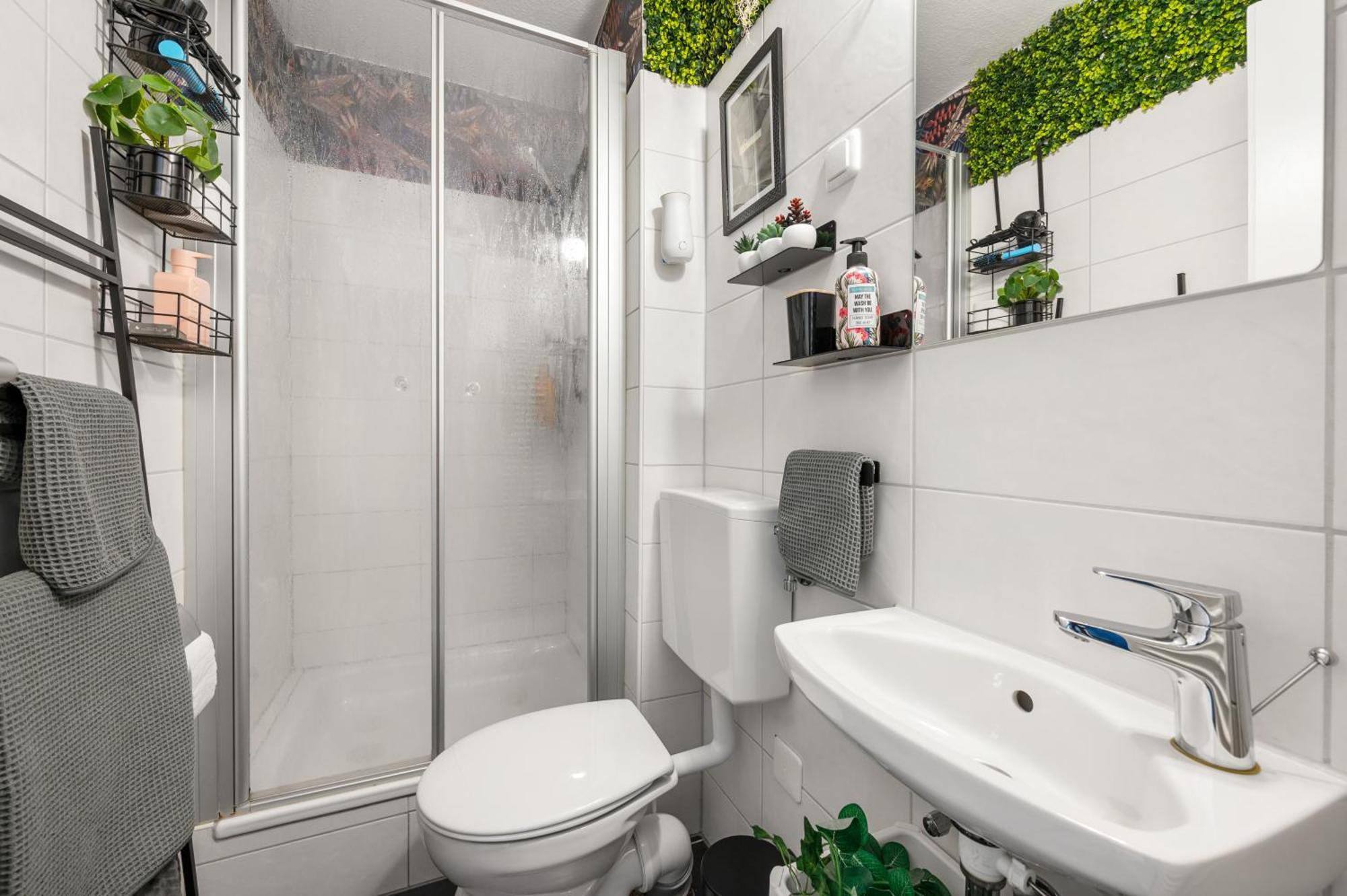 Urban Jungle Studio Apartment Offenbach am Main Esterno foto