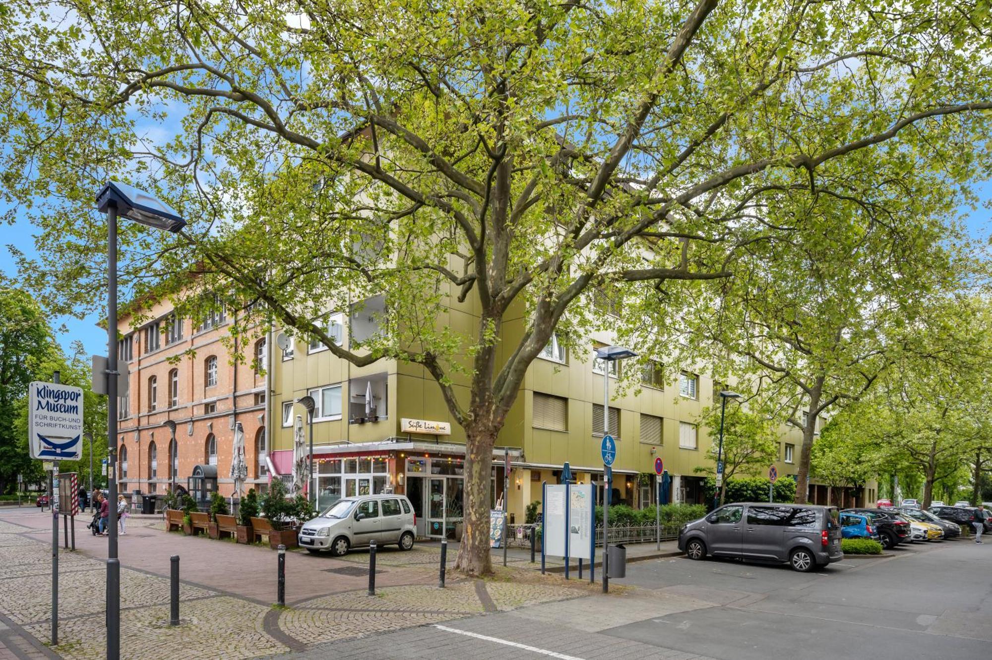 Urban Jungle Studio Apartment Offenbach am Main Esterno foto